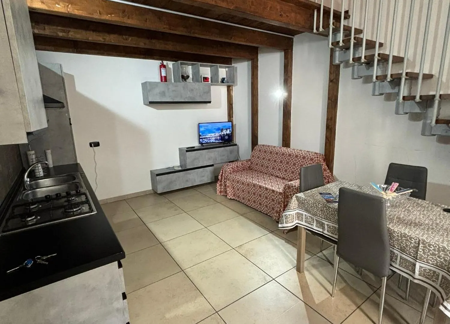 Azzurra Apartment location